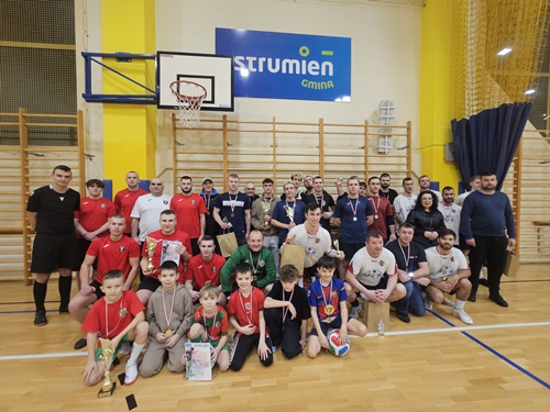 HALOWA LIGA PIŁKI NOŻNEJ